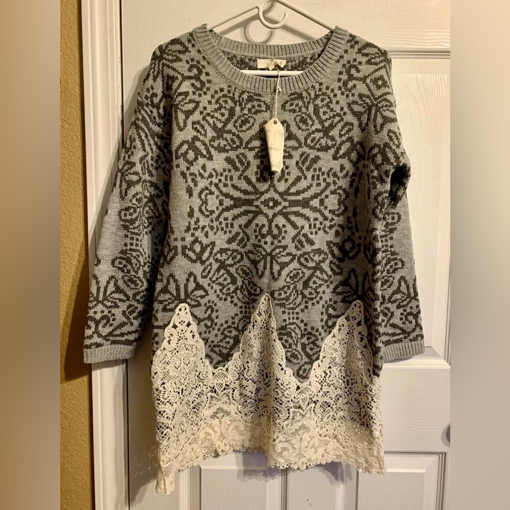 Arabesque Crochet Lace Hem Sweater | Gray Patterned Tunic |Boutique Style S/M/L